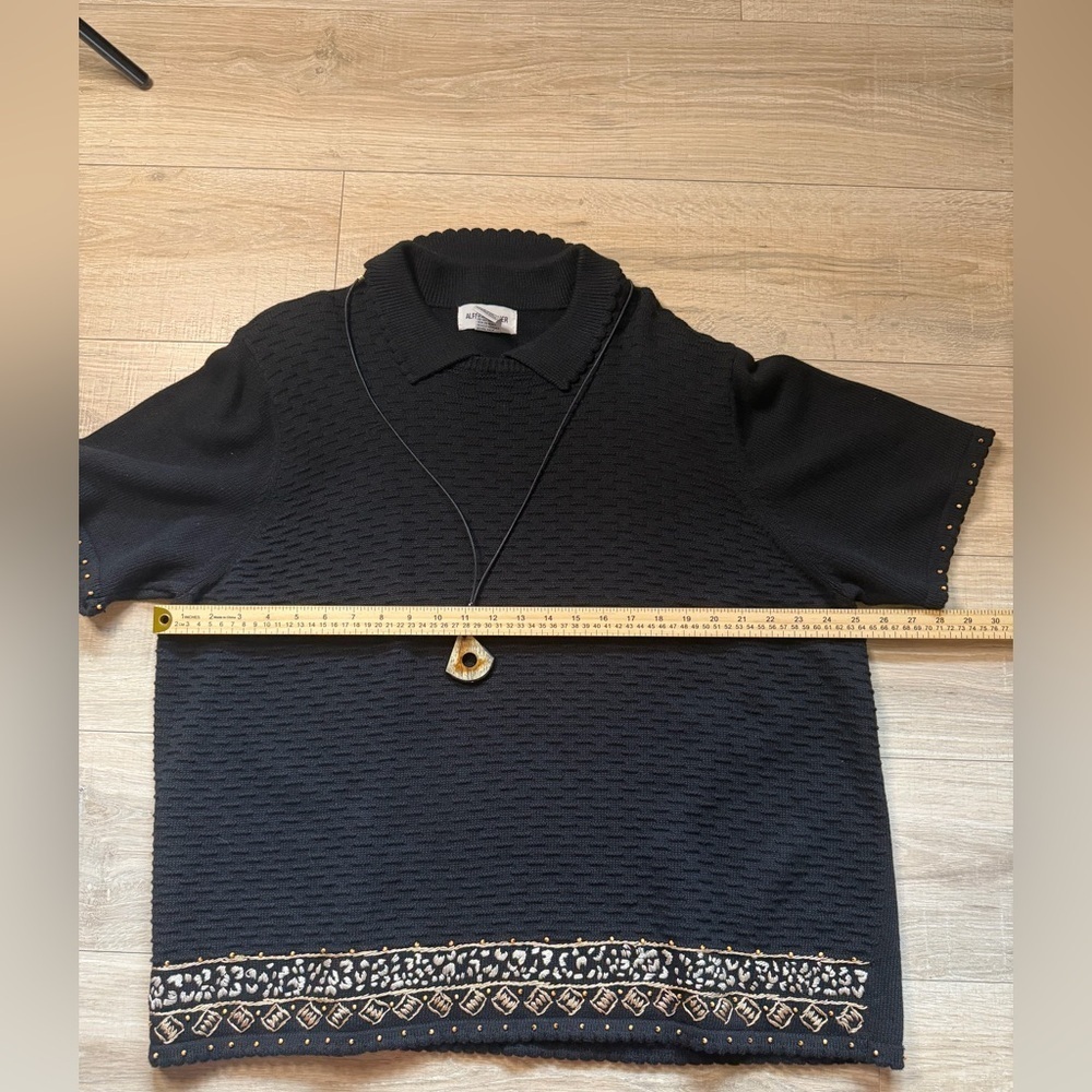Alfred Dunner 3X Black Textured Knit Tunic Gold Embroidered Hem Plus Size Top - Picture 8 of 11